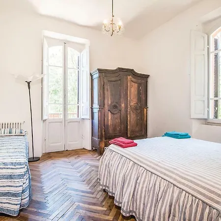 Six-bedroom Holiday In -pg- Dom wakacyjny